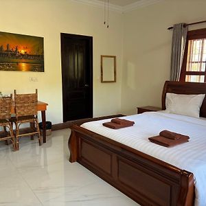 Lily Pad Boutique Hotel